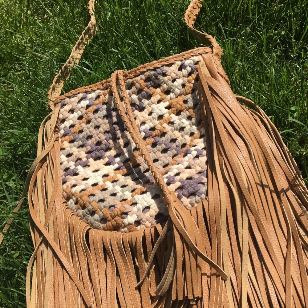 Tan Boho/Retro Tassel Shoulder Bag